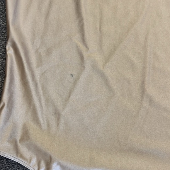 Babaton Contour Squareneck Longsleeve Bodysuit Size M - Picture 6 of 12